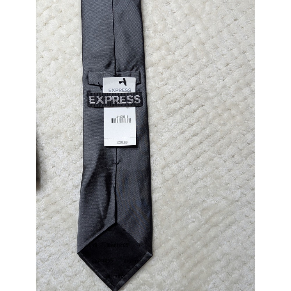 Mens Gray Silk Tie Solid Classic Formal Wedding Business NWT - Picture 3 of 3